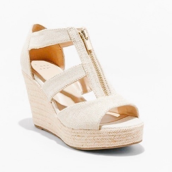 a new day Shoes - A new day Wedge Pumps